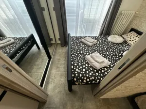 Pronájem bytu 2+kk, Praha - Nové Město, Sokolská, 33 m2