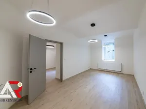 Pronájem bytu 2+1, Brno, Jiráskova, 60 m2