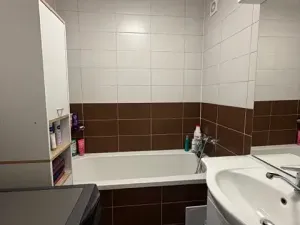 Prodej bytu 3+1, Nové Strašecí, Žižkovo náměstí, 70 m2