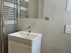 Pronájem bytu 2+kk, Praha - Michle, Na úlehli, 42 m2