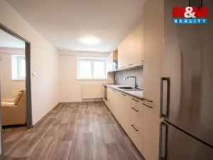 Pronájem bytu 2+1, Hradec Králové - Věkoše, Lomená, 58 m2
