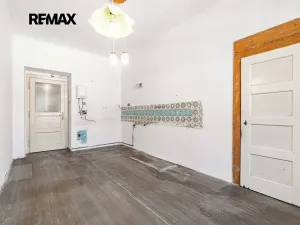 Prodej bytu 3+1, Praha - Bubeneč, U zeměpisného ústavu, 111 m2