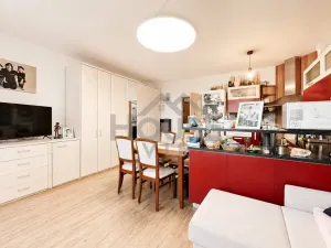 Prodej bytu 2+kk, Praha - Čakovice, Marty Krásové, 56 m2