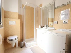 Prodej bytu 2+kk, Villa Rosa,Itálie, 56 m2