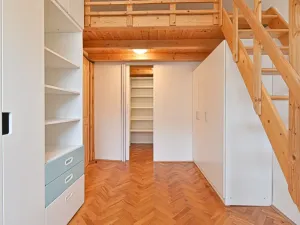 Pronájem bytu 2+kk, Brno, U vlečky, 45 m2