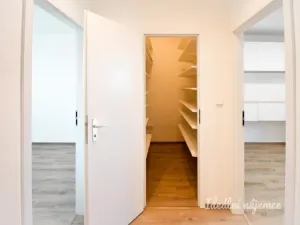 Pronájem bytu 2+1, Brno - Lesná, Ibsenova, 55 m2