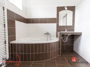 Pronájem bytu 2+kk, Žďár nad Sázavou - Žďár nad Sázavou 1, Jiřího z Poděbrad, 53 m2