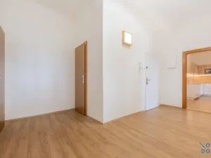 Pronájem bytu 3+1, Praha - Vinohrady, U Havlíčkových sadů, 100 m2
