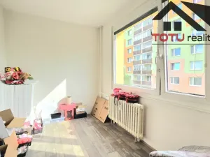 Prodej bytu 4+1, Jaroměř, Na Zavadilce, 66 m2
