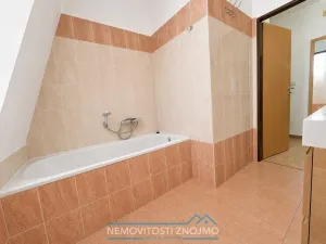 Pronájem bytu 3+1, Znojmo - Přímětice, Za Hřbitovem, 72 m2