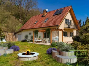 Prodej rodinného domu, Čisovice - Bojov, 170 m2