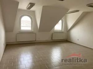 Prodej rodinného domu, Opava - Jaktař, Přemyslovců, 525 m2