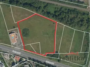 Prodej komerčního pozemku, Opava - Komárov, Ostravská, 10900 m2