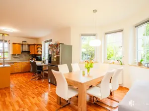 Prodej rodinného domu, Měšice, Na Rejdišti, 237 m2