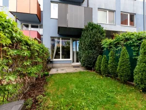 Pronájem bytu 1+kk, Praha, Herlíkovická, 31 m2