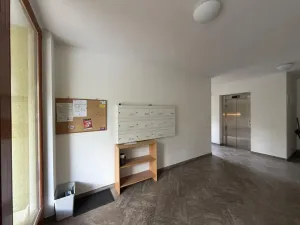Pronájem bytu 1+kk, Praha - Malešice, Prorektorská, 32 m2