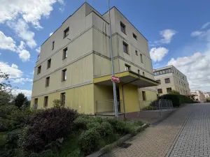 Pronájem bytu 1+kk, Praha - Malešice, Prorektorská, 32 m2