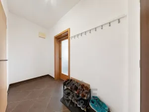 Prodej bytu 1+kk, Praha - Stodůlky, Na Výrovně, 37 m2