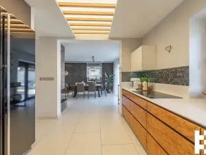 Prodej rodinného domu, Zeleneč, 227 m2