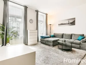 Pronájem bytu 2+kk, Brno, Reissigova, 56 m2