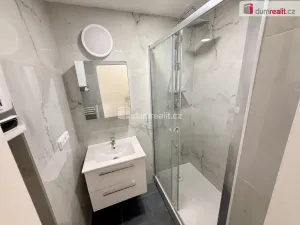 Pronájem bytu 2+1, Praha - Žižkov, Husitská, 58 m2