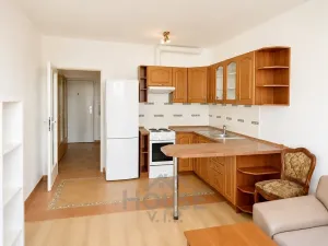 Prodej bytu 2+kk, Praha - Letňany, Bechlínská, 51 m2