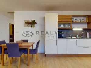 Prodej bytu 3+kk, České Budějovice, Skuherského, 76 m2