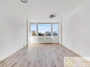 Pronájem bytu 2+kk, Praha, Olštýnská, 36 m2