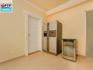 Prodej rodinného domu, Skořice, 277 m2