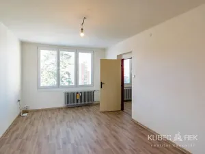 Pronájem bytu 3+1, Sezimovo Ústí, Svépomoc, 69 m2