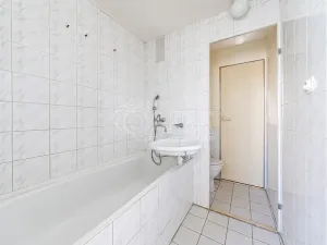 Prodej bytu 2+1, Olomouc - Neředín, Jílová, 56 m2