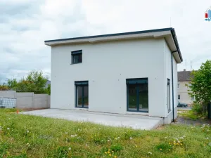 Prodej rodinného domu, Nýřany, Generála Holeky, 178 m2