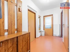 Prodej bytu 3+1, Černá v Pošumaví - Bližná, 76 m2