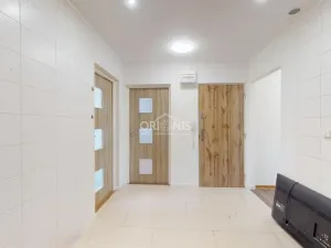 Prodej bytu 2+1, Chomutov, Kamenná, 59 m2