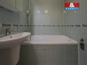 Prodej bytu 1+1, Orlová - Lutyně, Na Stuchlíkovci, 36 m2