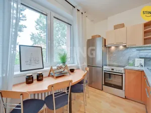 Prodej bytu 3+1, Nivnice, Sídliště, 73 m2