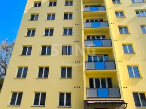 Prodej bytu 2+1, Karviná, tř. Těreškovové, 56 m2