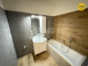 Pronájem bytu 2+kk, Prostějov, Žižkovo nám., 76 m2