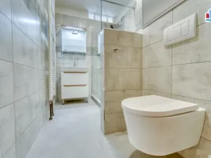 Pronájem bytu 1+1, Klatovy - Klatovy II, Pod Nemocnicí, 40 m2