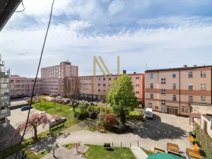 Pronájem bytu 2+1, Plzeň - Jižní Předměstí, Máchova, 57 m2