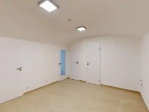 Prodej ubytování, Praha - Smíchov, 84 m2