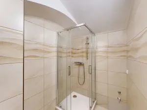 Prodej ubytování, Praha - Smíchov, 84 m2