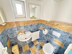 Pronájem obchodního prostoru, Nový Šaldorf-Sedlešovice, Dlouhá, 35 m2