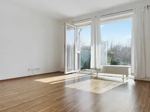 Pronájem bytu 1+1, Praha - Kyje, Sicherova, 41 m2