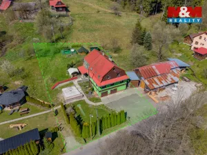 Prodej rodinného domu, Velké Karlovice, 180 m2