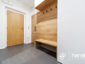 Pronájem bytu 2+kk, Olomouc, gen. Píky, 56 m2