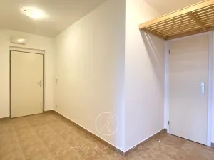 Pronájem bytu 1+kk, Plzeň, Radobyčická, 32 m2