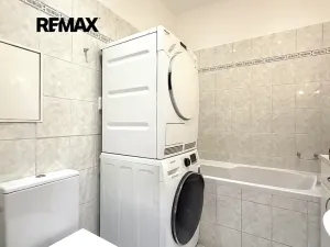Pronájem bytu 2+kk, Praha - Kyje, Pelušková, 38 m2