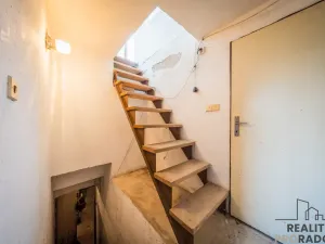 Prodej vinného sklepa, Skoronice, 144 m2