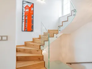 Prodej rodinného domu, Králův Dvůr, Nad Máchovnou, 228 m2